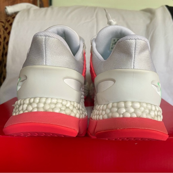 NIB Puma HYBRID Astro Women’s Running Shoes - Picture 4 of 7